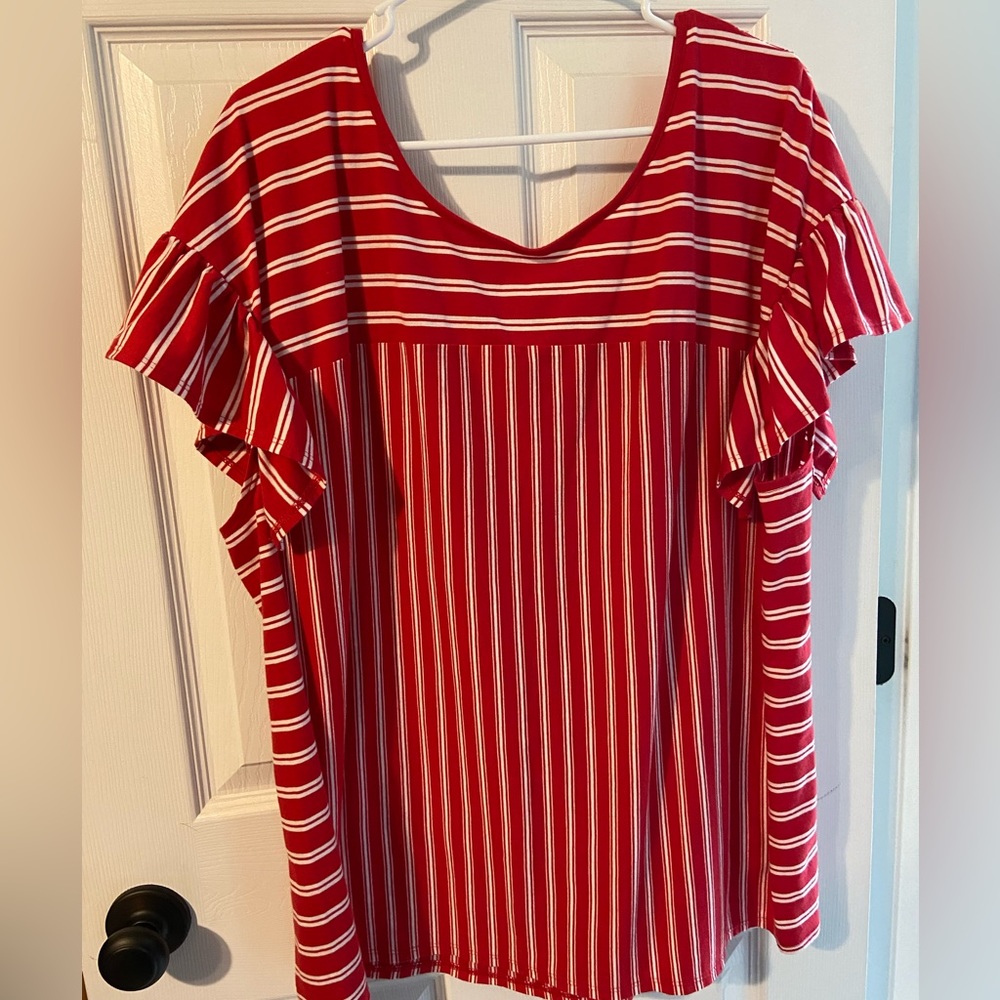 Fun flutter sleeve top